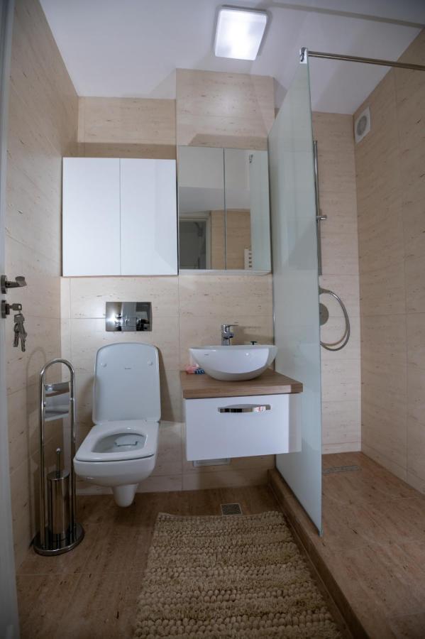 Apartament Central Zsilvásárhely Kültér fotó