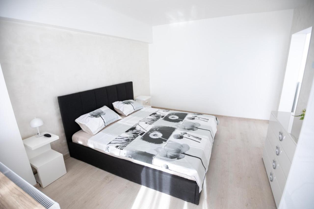 Apartament Central Zsilvásárhely Kültér fotó